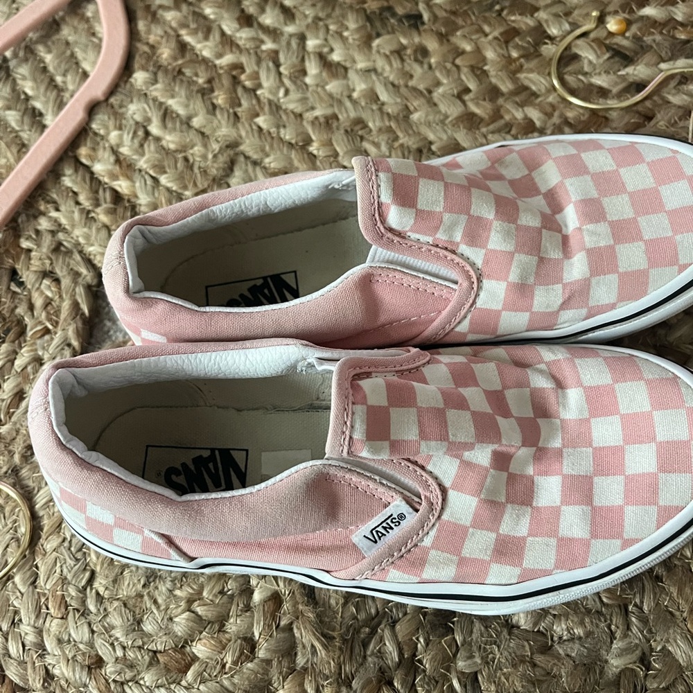 Kids Vans size 3Y New with some marks